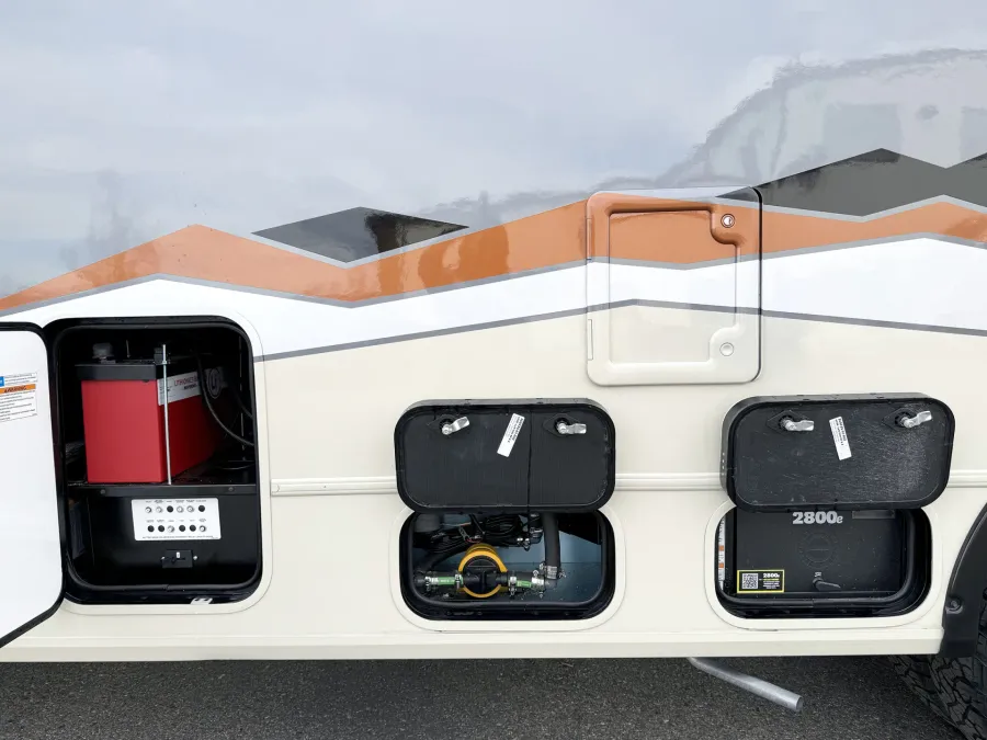 2026 Winnebago EKKO 23B | Photo 17 of 17