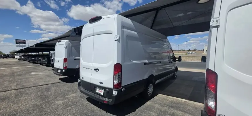 2025 Ford Transit-350 | Photo 4 of 24