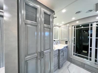 2023 Newmar London Aire 4521 | Thumbnail Photo 26 of 48