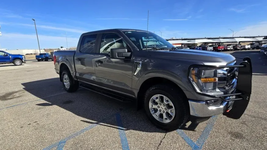2023 Ford F-150 | Photo 4 of 28