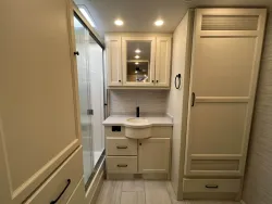 2026 Tiffin Allegro Bay 38BB | Thumbnail Photo 21 of 23