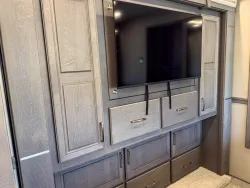 2026 Renegade Classic 45CMR | Thumbnail Photo 25 of 29