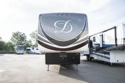 2019 DRV Mobile Suites 44 Nashville | Thumbnail Photo 4 of 26