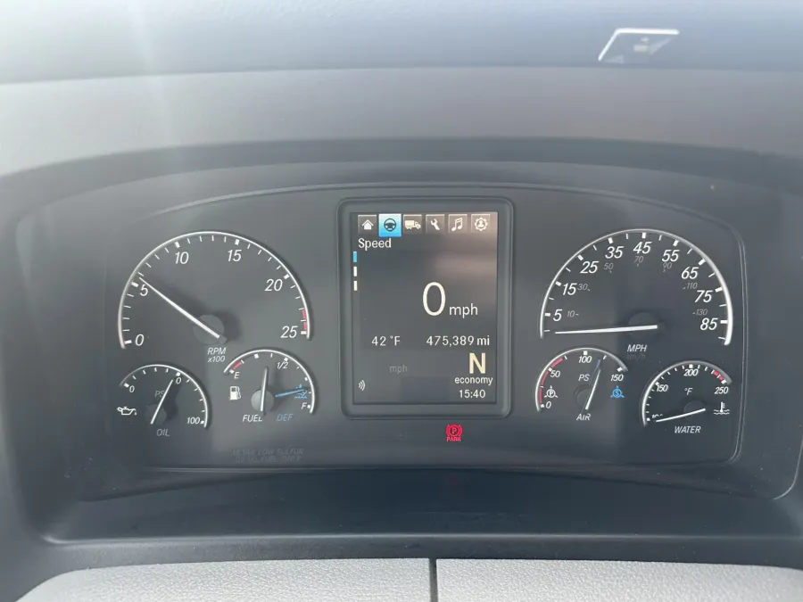 2022 Freightliner Cascadia | Photo 19 of 22