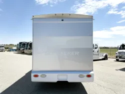 2024 Forest River Sunseeker 2370 | Thumbnail Photo 17 of 23