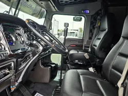 2023 Kenworth W900 | Thumbnail Photo 9 of 21