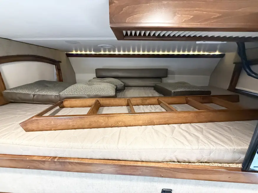 2018 Renegade Classic 3400AM | Photo 6 of 29
