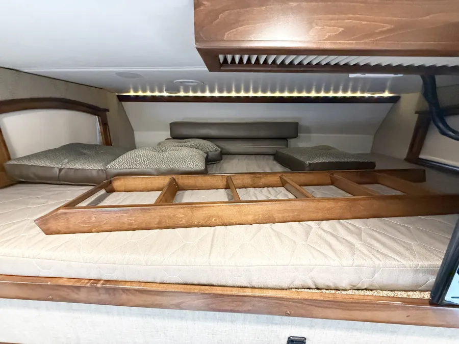 2018 Renegade Classic 3400AM | Photo 6 of 29