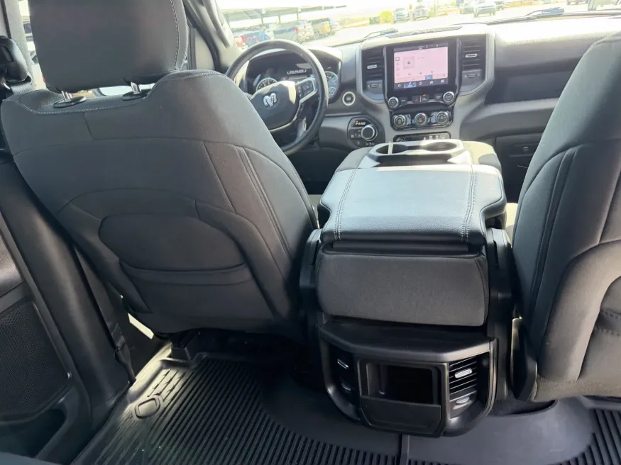 2025 RAM 1500 Warlock | Photo 10 of 18