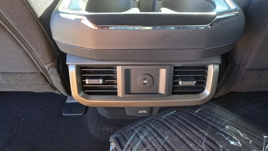 2025 Ford F-150 | Photo 24 of 25
