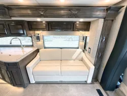 2024 Newmar Supreme Aire 4509 | Thumbnail Photo 8 of 31