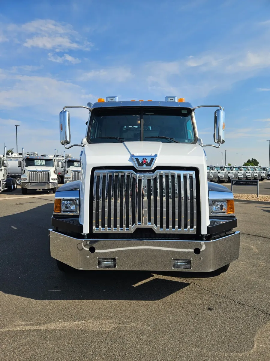 2021 Rival T7 | Photo 5 of 9