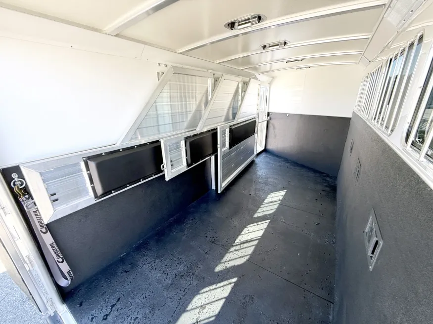 2026 Cimarron Norstar 4HGN | Photo 11 of 17