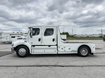 2022 Freightliner M2 112 Western Hauler