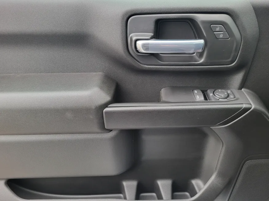 2026 GMC Sierra 2500HD Pro | Photo 18 of 22