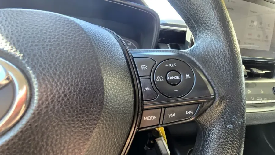 2024 Toyota Corolla | Photo 16 of 28