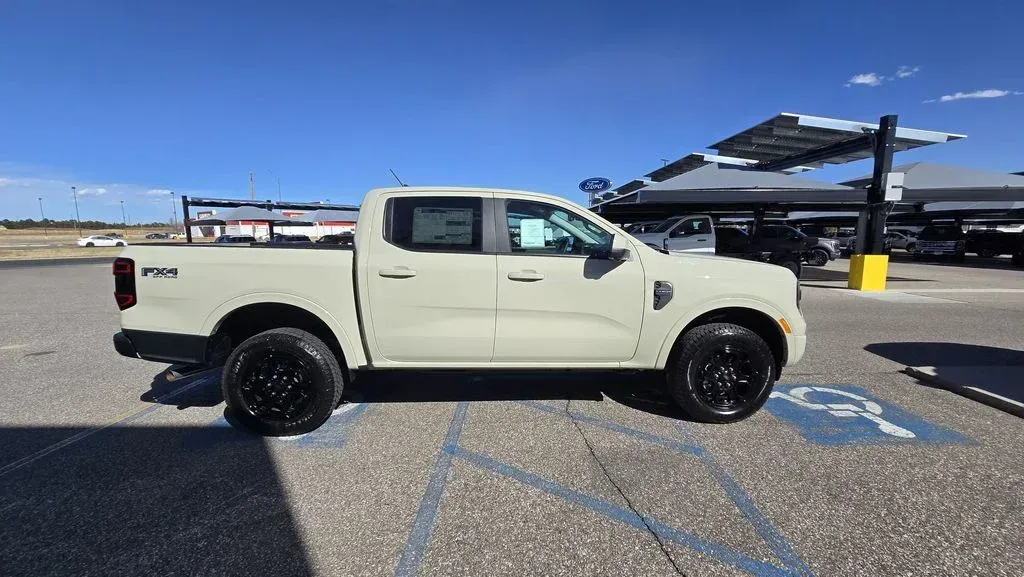 2026 Ford Ranger | Photo 4 of 30