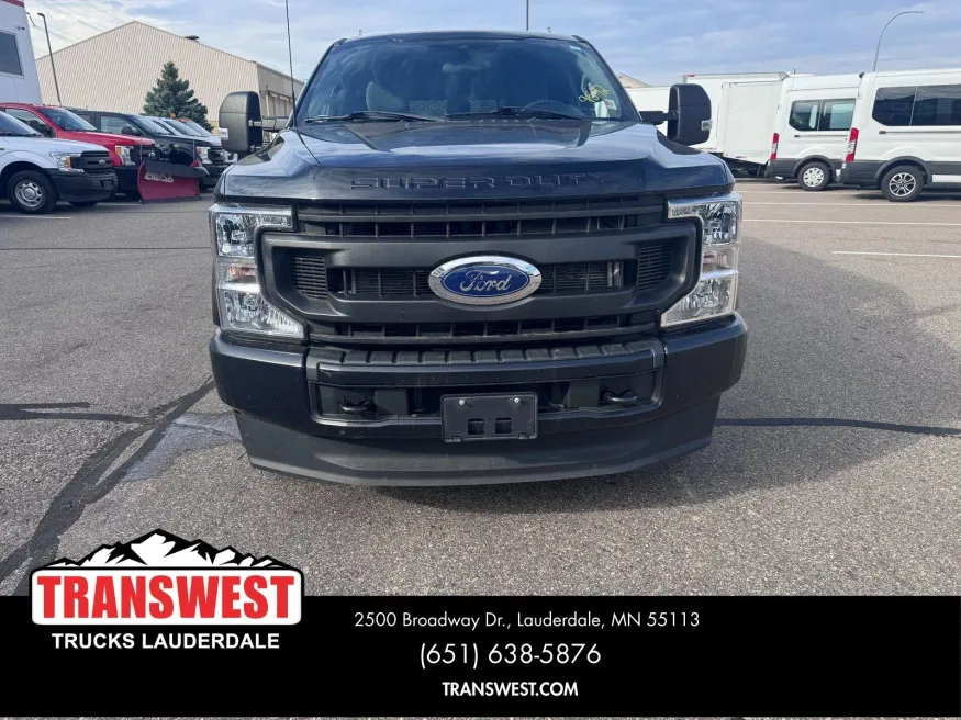 2022 Ford F-350 | Photo 7 of 22
