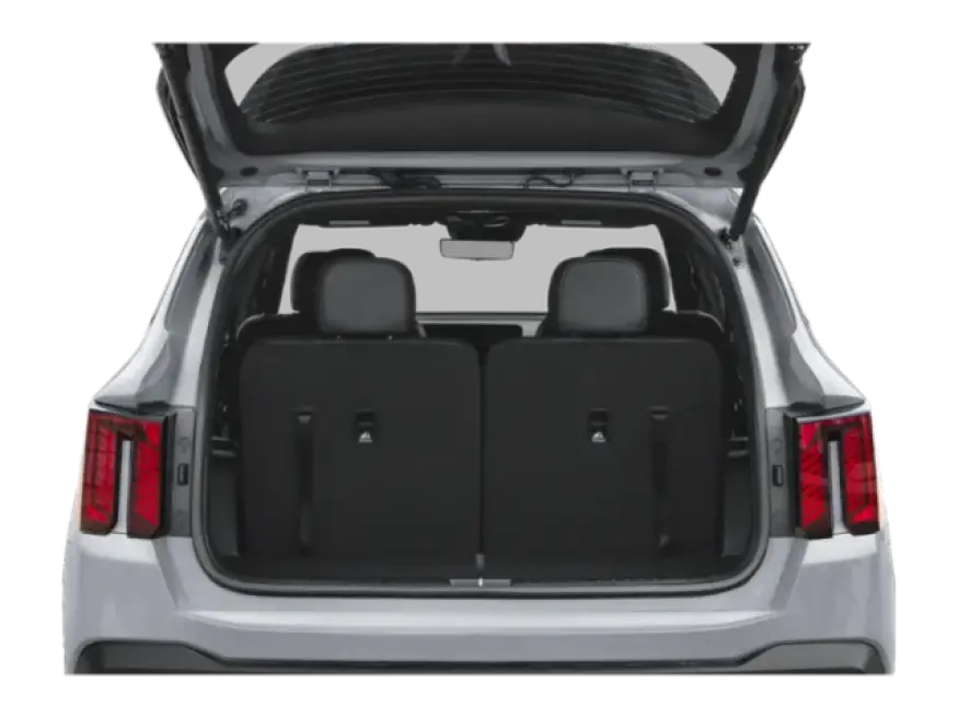 2024 Kia Sorento | Photo 7 of 13