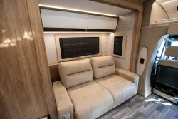 2026 Tiffin Wayfarer 25XPW | Thumbnail Photo 13 of 23