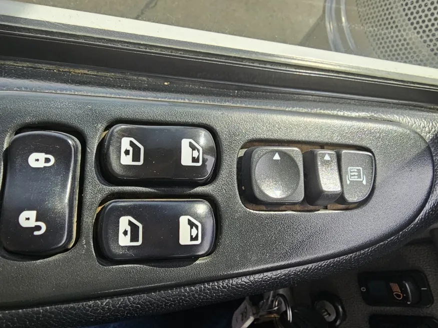 2019 Peterbilt 367 | Photo 17 of 19