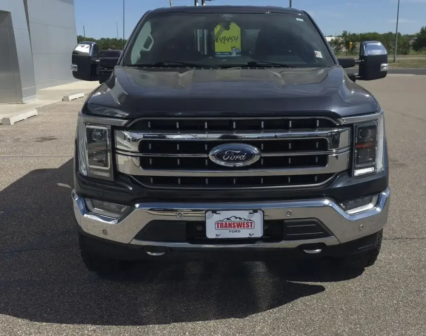 2021 Ford F-150 | Photo 3 of 32