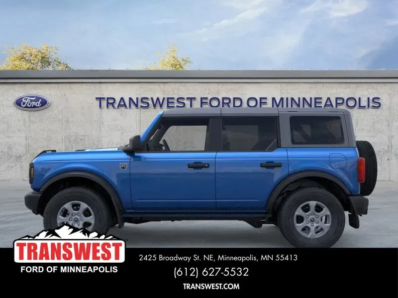 2026 Ford Bronco Big Bend | Photo 2 of 25