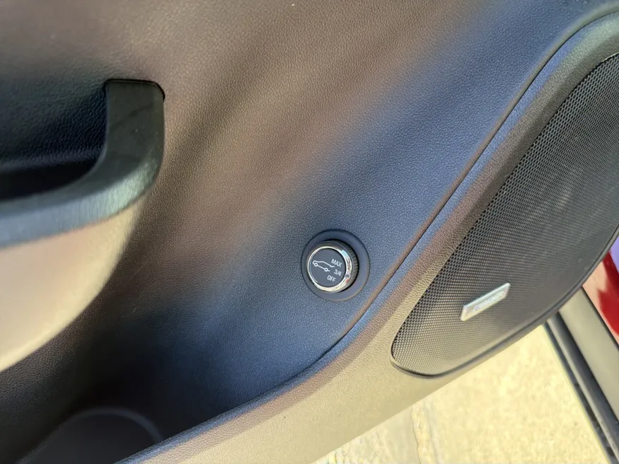 2026 Chevrolet Blazer RS | Photo 14 of 23