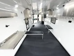 2026 Logan Coach Horse Power | Thumbnail Photo 9 of 20