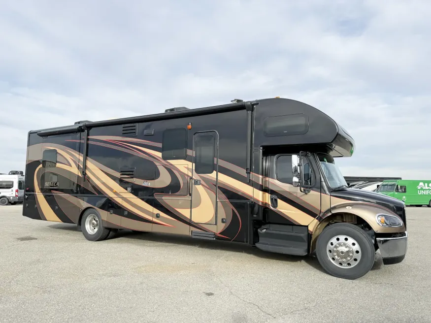 2016 Jayco Seneca 37HJ | Photo 1 of 29