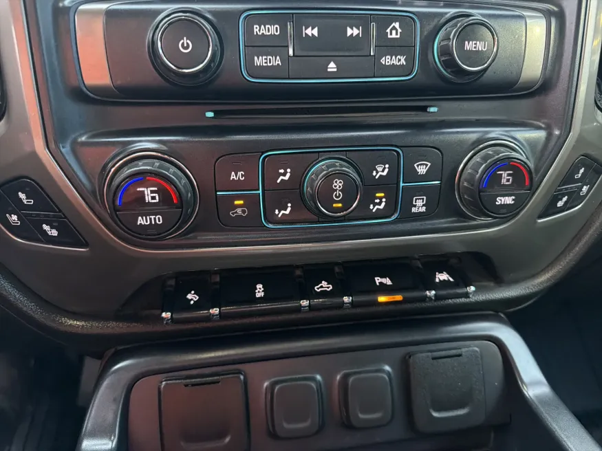 2018 Chevrolet Silverado 1500 High Country | Photo 16 of 20