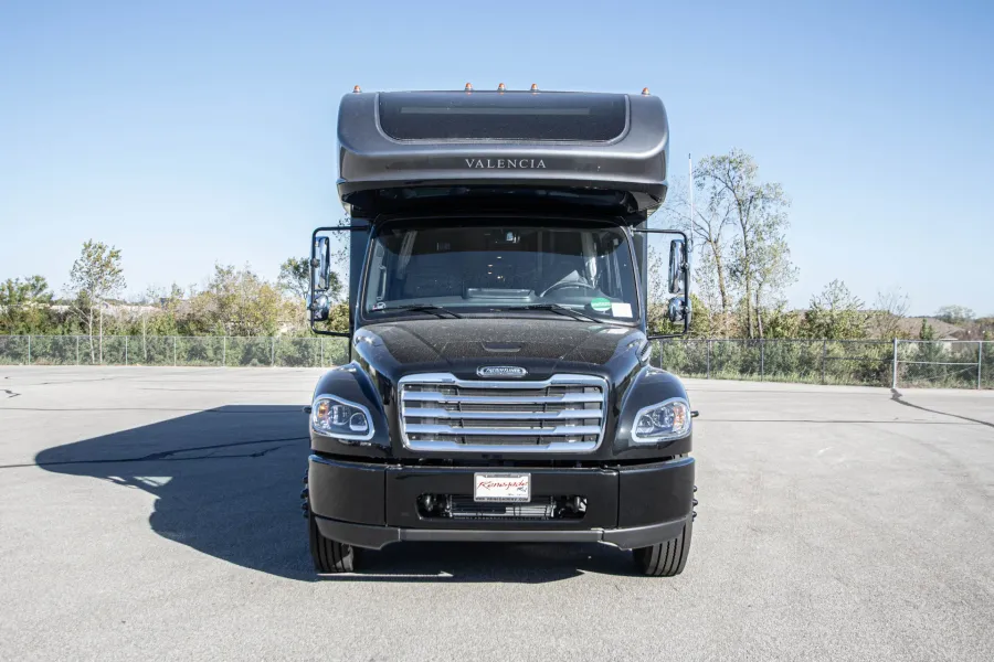 2026 Renegade Valencia 36SB | Photo 5 of 22