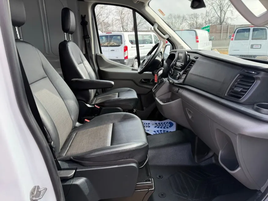 2023 Ford Transit-250 Base | Photo 6 of 18