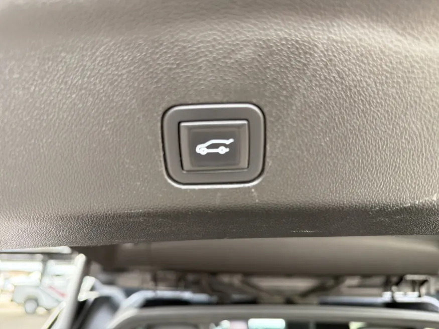 2023 Chevrolet Tahoe LT | Photo 9 of 22