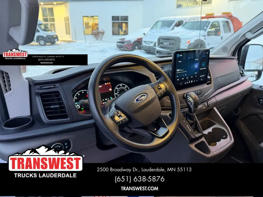 2022 Ford Transit-350 XLT | Photo 9 of 20