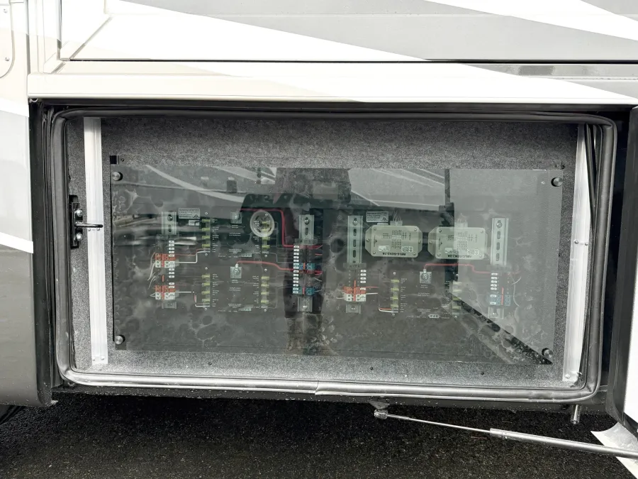 2026 Newmar Northern Star 3418 | Photo 18 of 23