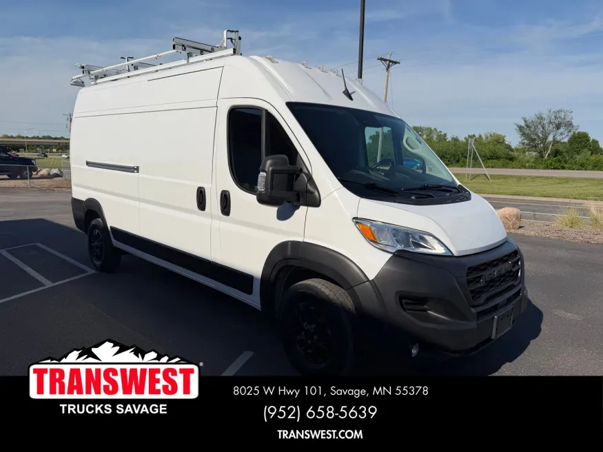 2023 RAM ProMaster 2500 High Roof | Photo 6 of 24