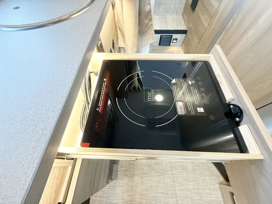 2026 Winnebago EKKO 23B | Photo 10 of 23