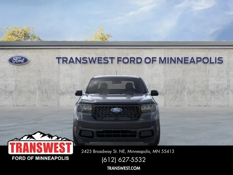 2026 Ford Maverick XLT | Photo 5 of 24