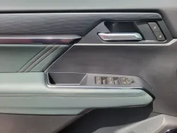 2026 GMC Acadia AT4 | Thumbnail Photo 18 of 26