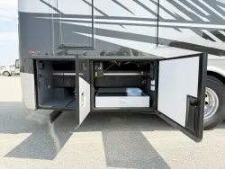 2024 Newmar Supreme Aire 4509 | Thumbnail Photo 28 of 31