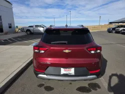 2025 Chevrolet Trailblazer LT | Thumbnail Photo 6 of 22