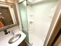 2021 Newmar Bay Star 3626 | Thumbnail Photo 14 of 27