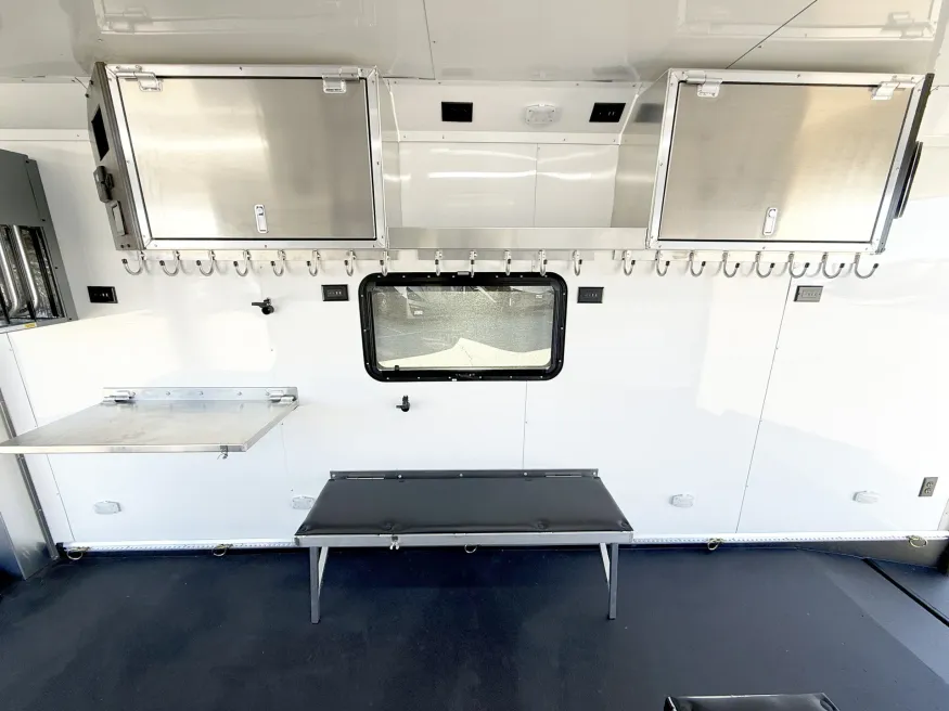 2026 Logan Coach Horse Power | Photo 11 of 21