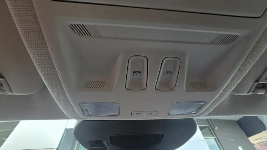 2023 Ford Escape | Photo 29 of 35