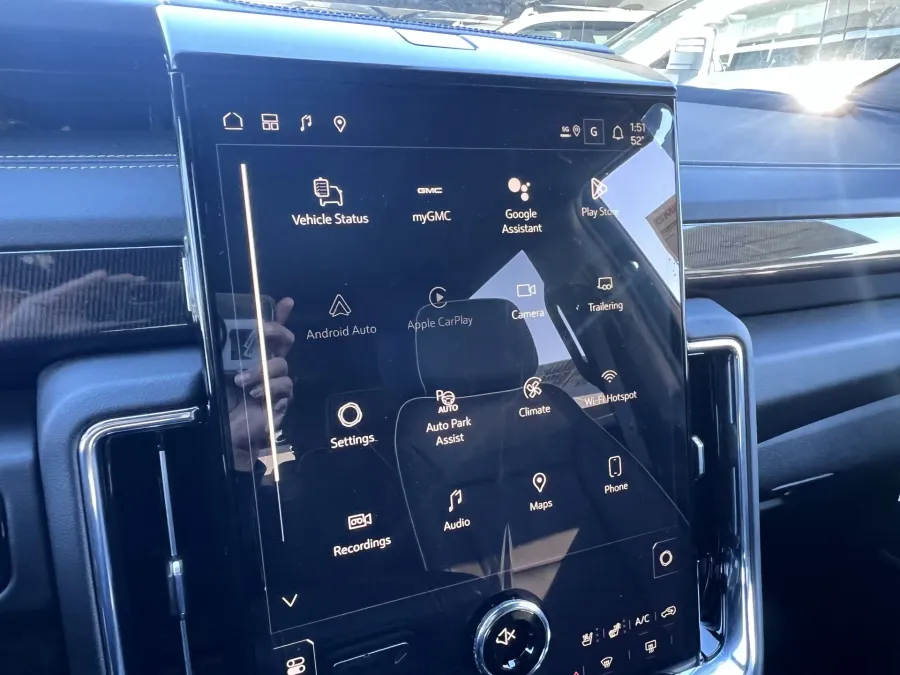 2026 GMC Yukon Elevation | Photo 24 of 29