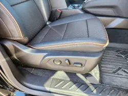 2025 GMC Canyon 4WD AT4 | Thumbnail Photo 16 of 28