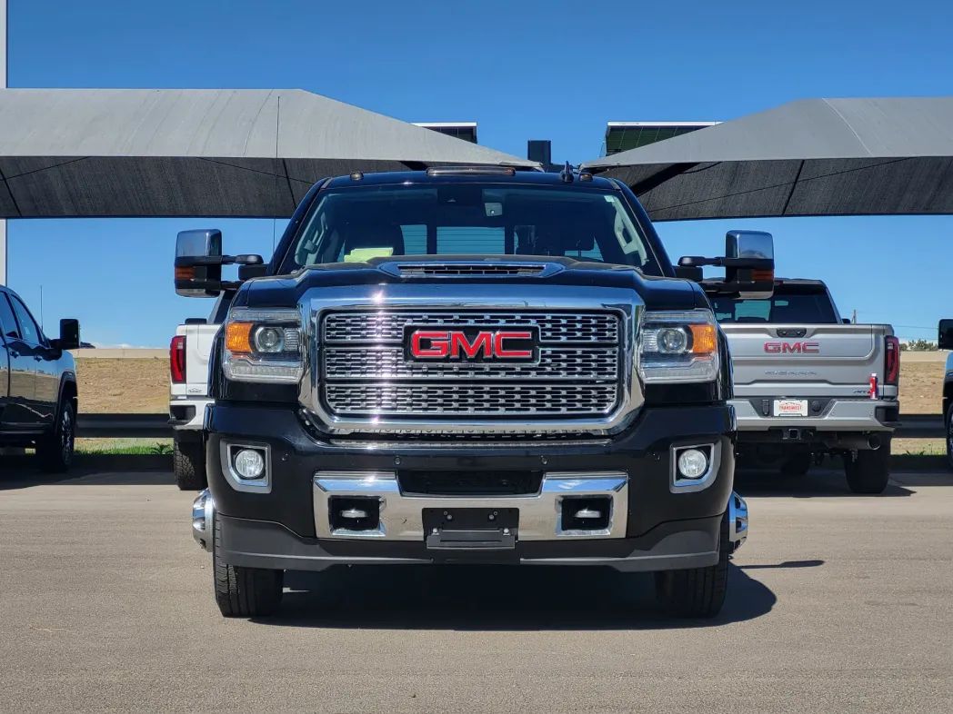 2019 GMC Sierra 3500HD Denali 