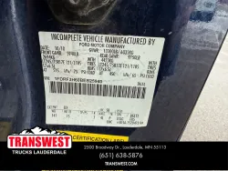 2011 Ford Super Duty F-350 XL | Thumbnail Photo 18 of 20