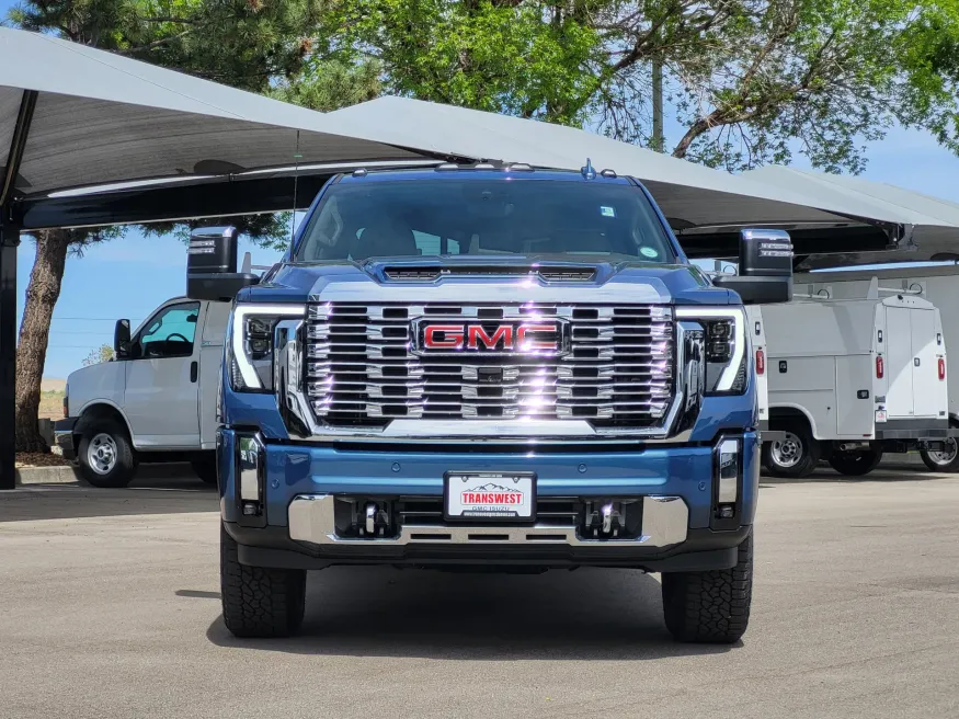 2026 GMC Sierra 2500HD Denali | Photo 1 of 25